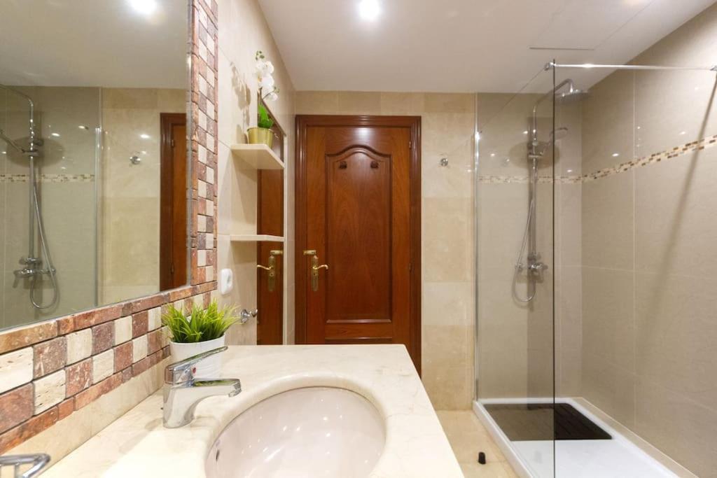 Riviera Park 2B, Central 2 Bed Пуерто-дель-Кармен Екстер'єр фото